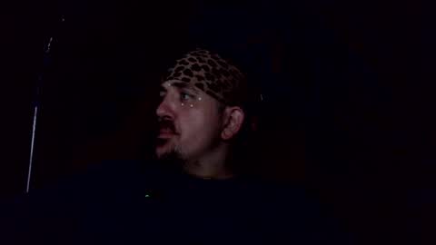 onlyhaveeyes4u online show from May 17, 11:39 am