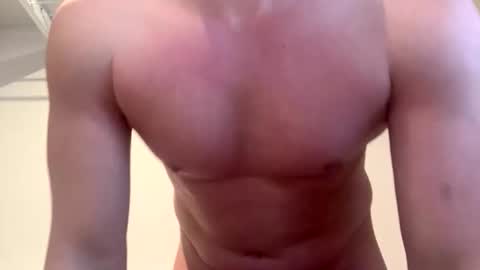 vinnieee27 online show from February 11, 11:15 am