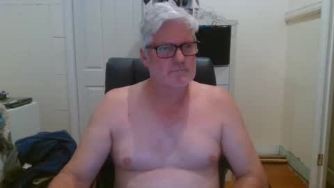 Snapshot of viper654321 chatting on January 27, 7:56 am viper654321 online show from January 27, 7:56 am