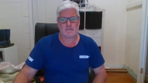 Snapshot of viper654321 chatting on January 11, 7:39 am viper654321 online show from January 11, 7:39 am