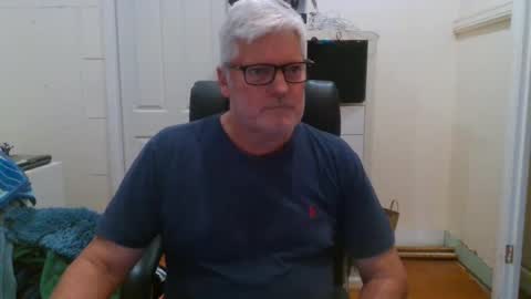 Snapshot of viper654321 chatting on March 6, 7:25 am viper654321 online show from March 6, 7:25 am