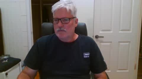 Snapshot of viper654321 chatting on September 19, 8:04 am viper654321 online show from September 19, 8:04 am