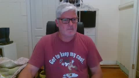 Snapshot of viper654321 chatting on January 10, 8:18 am viper654321 online show from January 10, 8:18 am