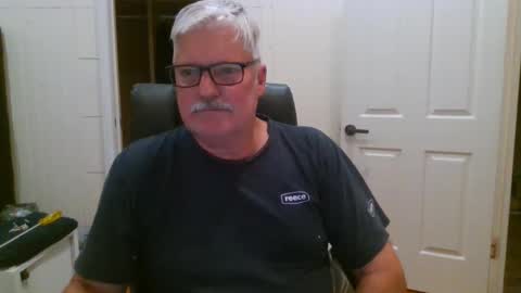 Snapshot of viper654321 chatting on September 16, 8:04 am viper654321 online show from September 16, 8:04 am