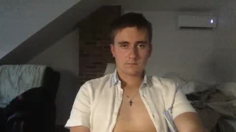 virgi73378 online show from May 15, 11:24 pm