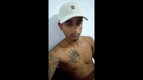 vitinhoresenha online show from March 24, 4:06 am