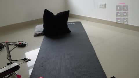 VITO BENZ online show from October 15, 8:49 pm