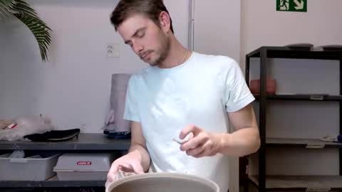 Viv online show from February 28, 8:50 pm