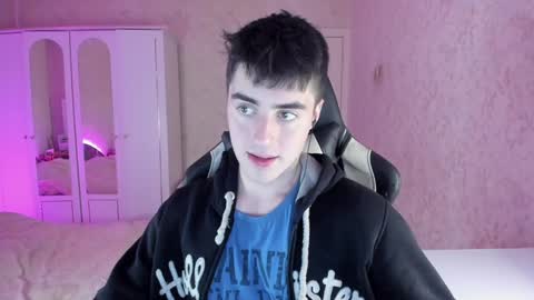 Martin online show from December 2, 11:05 pm