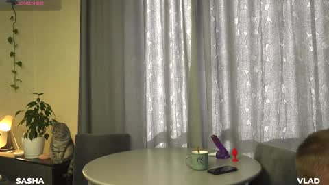 Snapshot of vladdicheck chatting on September 23, 10:47 am vladdicheck online show from September 23, 10:47 am