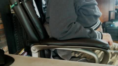 Snapshot of vnpg92 chatting on February 2, 4:22 pm vnpg92 online show from February 2, 4:22 pm