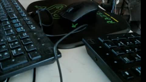 Snapshot of vnpg92 chatting on September 30, 9:07 pm vnpg92 online show from September 30, 9:07 pm