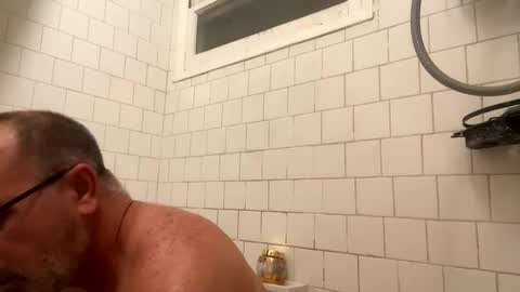 Snapshot of wakesblowinclouds chatting on January 9, 7:52 am wakesblowinclouds online show from January 9, 7:52 am