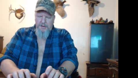 Snapshot of walkingbird chatting on February 28, 10:06 pm walkingbird online show from February 28, 10:06 pm