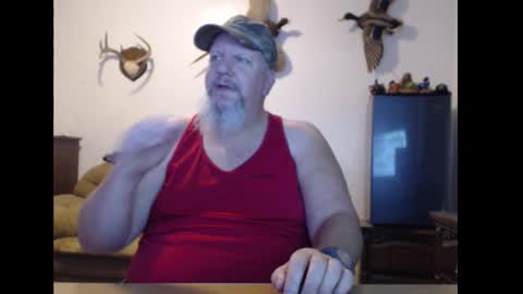 Snapshot of walkingbird chatting on October 29, 9:07 pm walkingbird online show from October 29, 9:07 pm