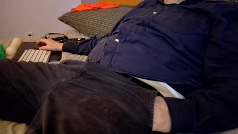 Snapshot of waltsobchak chatting on October 24, 8:54 pm I love the ol in-n-out  online show from October 24, 8:54 pm