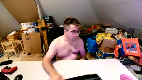 wammes online show from June 15, 8:56 pm