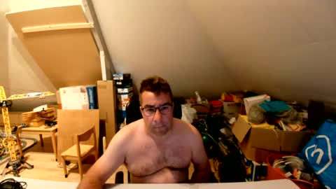 wammes online show from August 9, 9:09 pm
