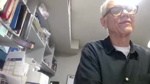 curiousforwhatever online show from May 27, 4:26 pm