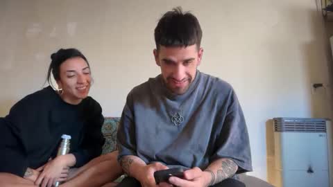 wearetwo online show from November 9, 4:44 pm