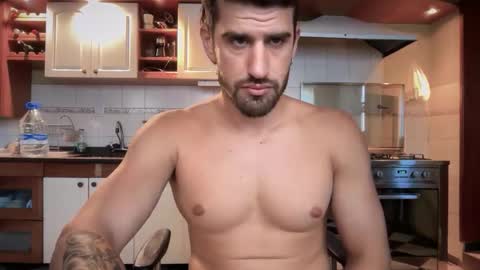 wearetwo online show from February 18, 9:01 pm