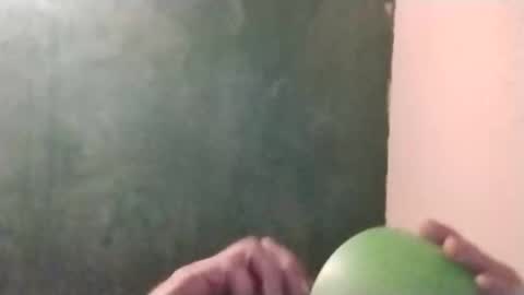 Snapshot of watchmespun chatting on September 24, 2:22 am watchmespun online show from September 24, 2:22 am