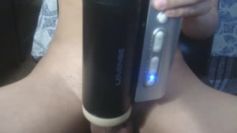 Snapshot of waxx954 chatting on December 27, 8:02 am Waxx online show from December 27, 8:02 am