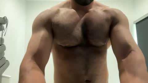 Weapon X online show from February 6, 2:52 am