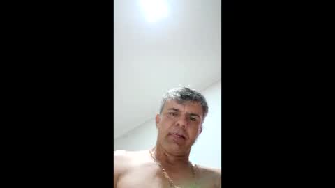 weberreis1980 online show from June 1, 12:00 am