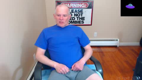 Chris online show from April 27, 12:40 am