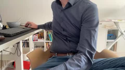 wet_adidasboy online show from September 23, 10:58 am