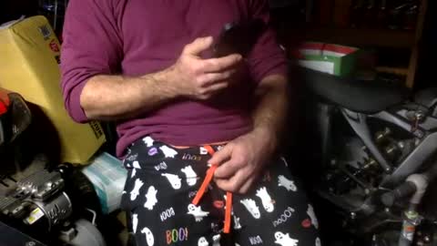 Snapshot of whackingmywilly chatting on December 28, 8:25 pm whackingmywilly online show from December 28, 8:25 pm