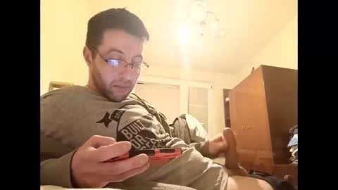 stoffy online show from December 11, 12:03 am