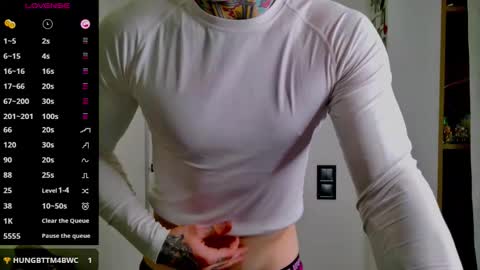 Max online show from February 14, 4:24 pm