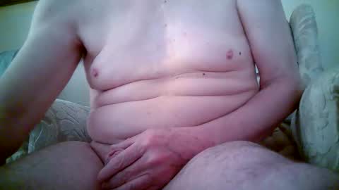 whitebriefs009 online show from June 2, 3:35 pm