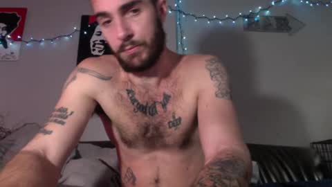 Snapshot of whitechocalate91 chatting on January 14, 10:44 pm just  str8 stud nut  1000 online show from January 14, 10:44 pm