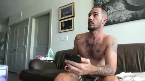 Snapshot of whitechocalate91 chatting on October 7, 4:55 pm just  str8 stud nut  1000 online show from October 7, 4:55 pm