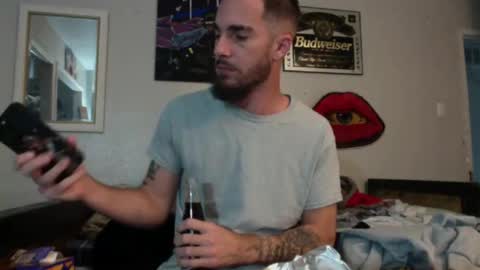 Snapshot of whitechocalate91 chatting on December 9, 4:34 am just  str8 stud nut  1000 online show from December 9, 4:34 am