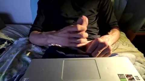 Mmmm online show from April 19, 8:44 pm