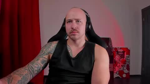 VI online show from November 29, 8:00 pm