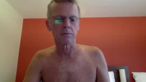 whynotfly1 online show from December 2, 7:55 am