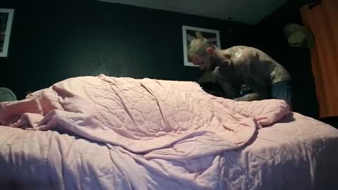 whyteboi8989 online show from October 1, 6:06 am