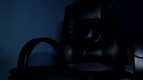 John D. online show from April 6, 11:00 am