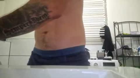 wildmike93 online show from July 25, 8:27 pm