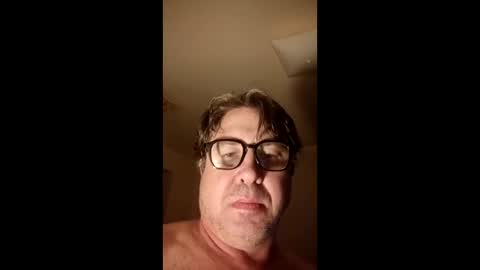 wilfordbischoff77 online show from June 1, 3:18 am