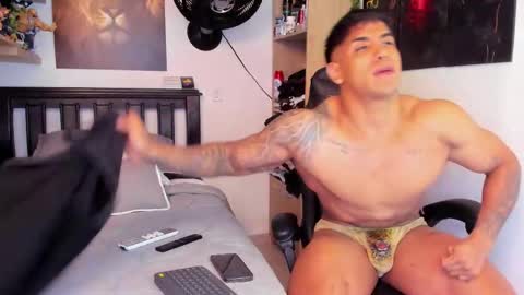 Dracko online show from October 17, 1:31 am