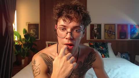 William online show from May 27, 2:03 pm