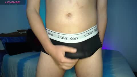 willmonkey online show from December 18, 10:13 pm