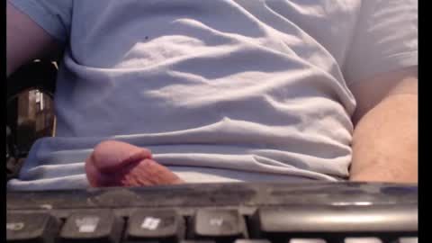 Snapshot of willowstick chatting on February 24, 4:36 pm DrainMyBalls online show from February 24, 4:36 pm