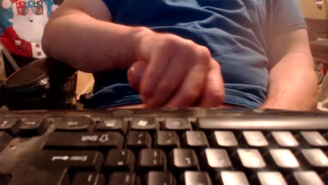 Snapshot of willowstick chatting on October 2, 3:49 pm DrainMyBalls online show from October 2, 3:49 pm